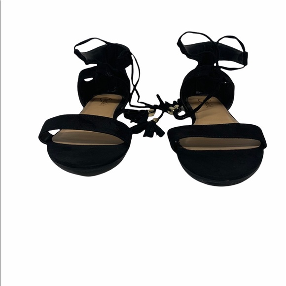 Candies Tie Flat Sandals - Picture 4 of 5